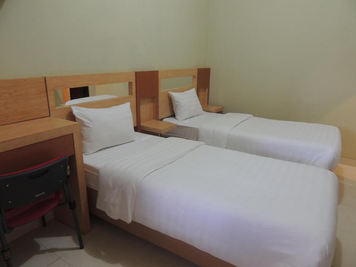 Shabrina Homestay Syariah Kalasan Esterno foto