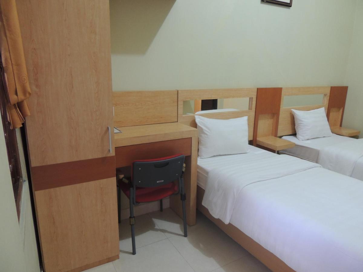 Shabrina Homestay Syariah Kalasan Esterno foto