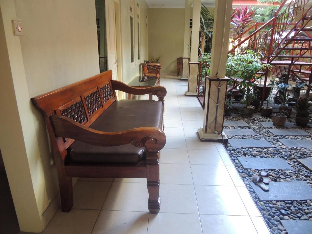 Shabrina Homestay Syariah Kalasan Esterno foto